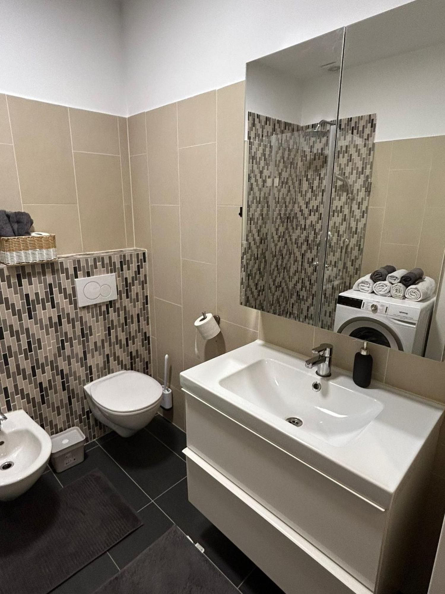 וינה Favoriten Apartments מראה חיצוני תמונה